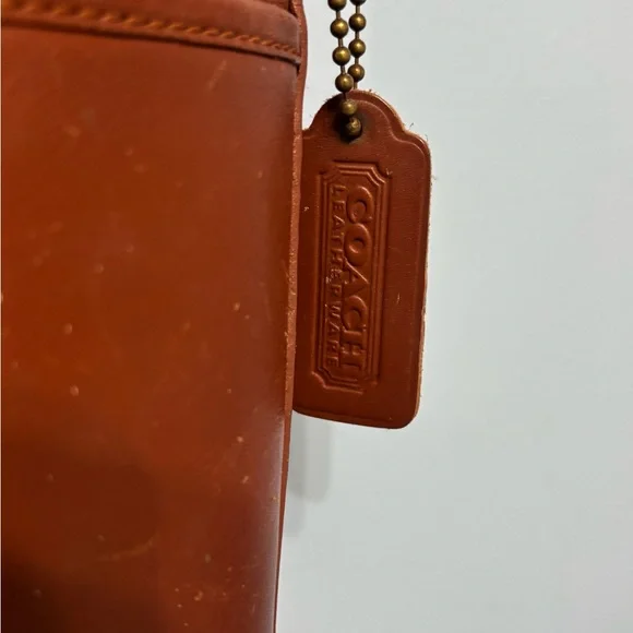 Coach Tan Leather Crossbody Bag - Picture 4 of 8